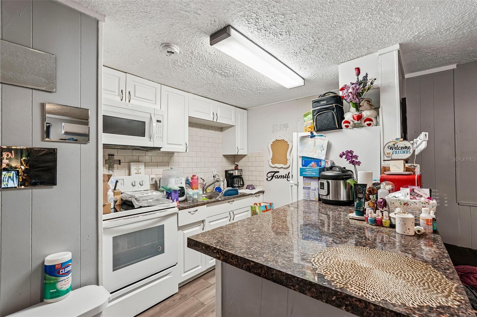 Image 12 of 30 For 603 60th Avenue W