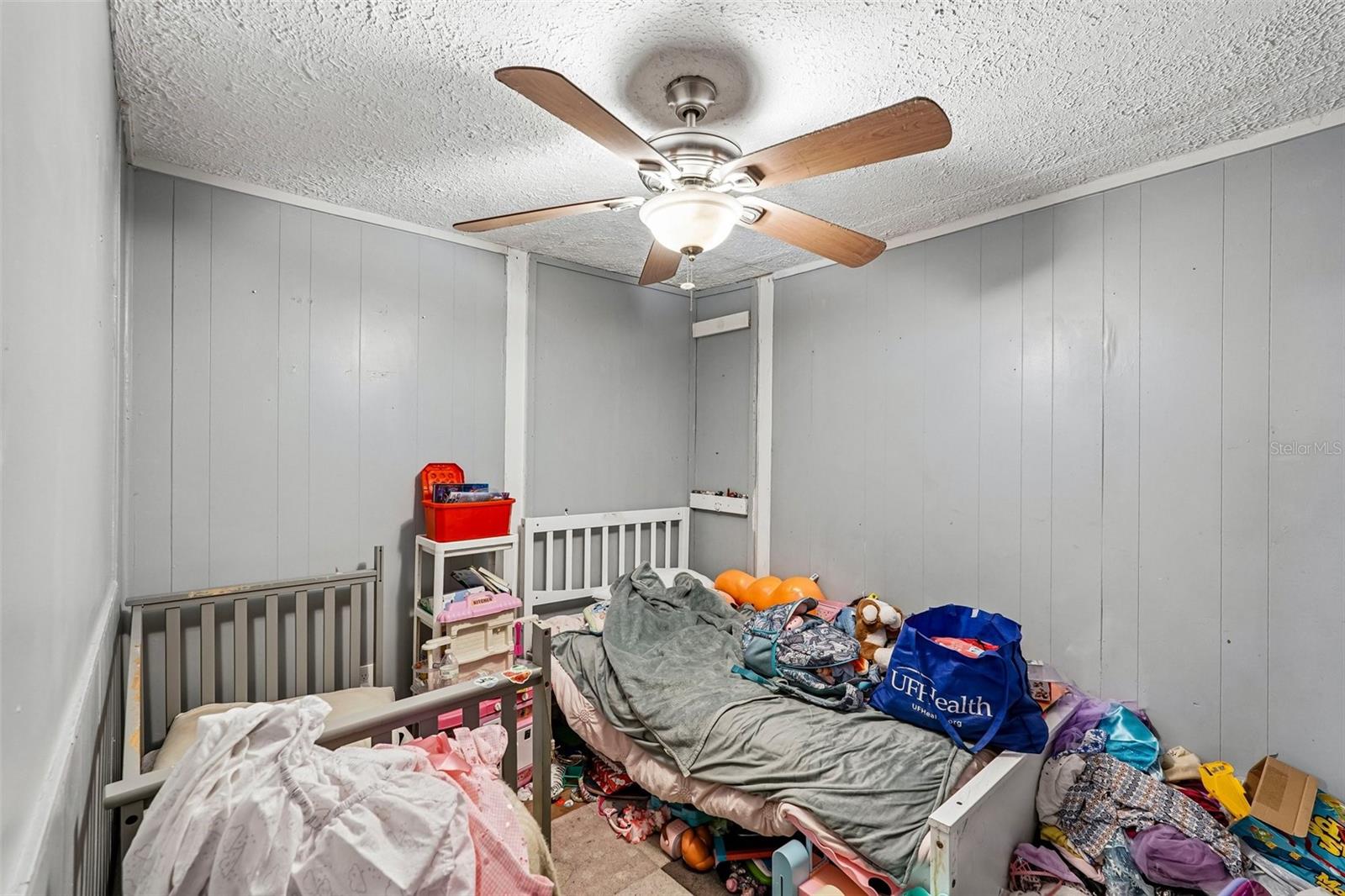 Image 22 of 30 For 603 60th Avenue W