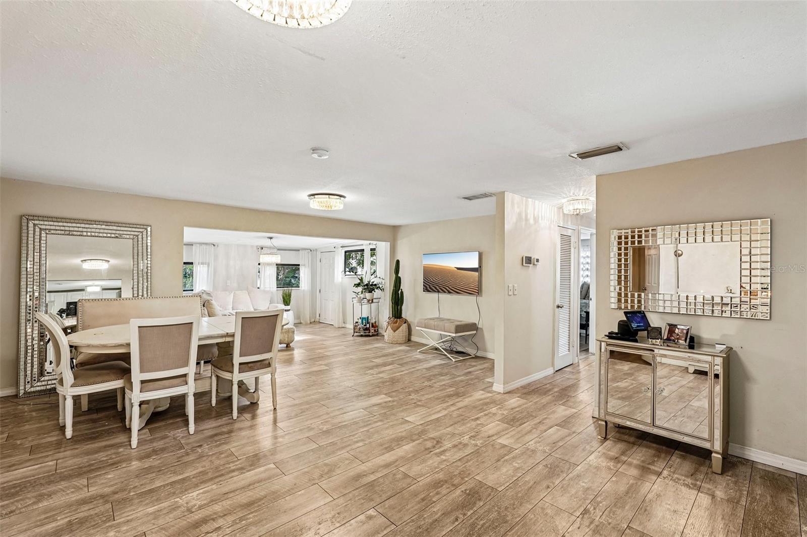 Image 8 of 30 For 603 60th Avenue W