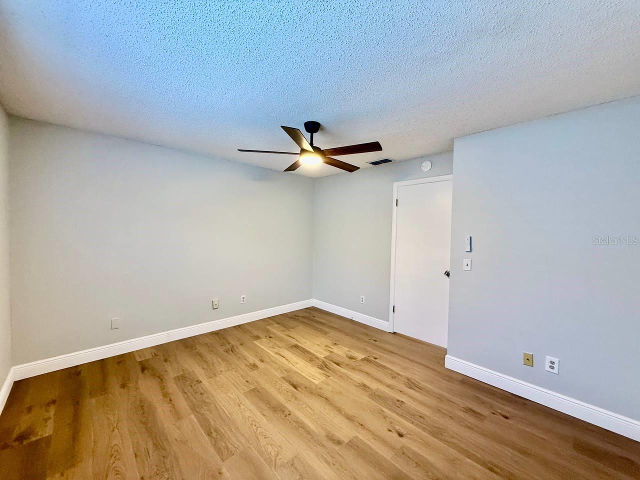 Image 12 of 25 For 3416 Sunrise Villas Court N