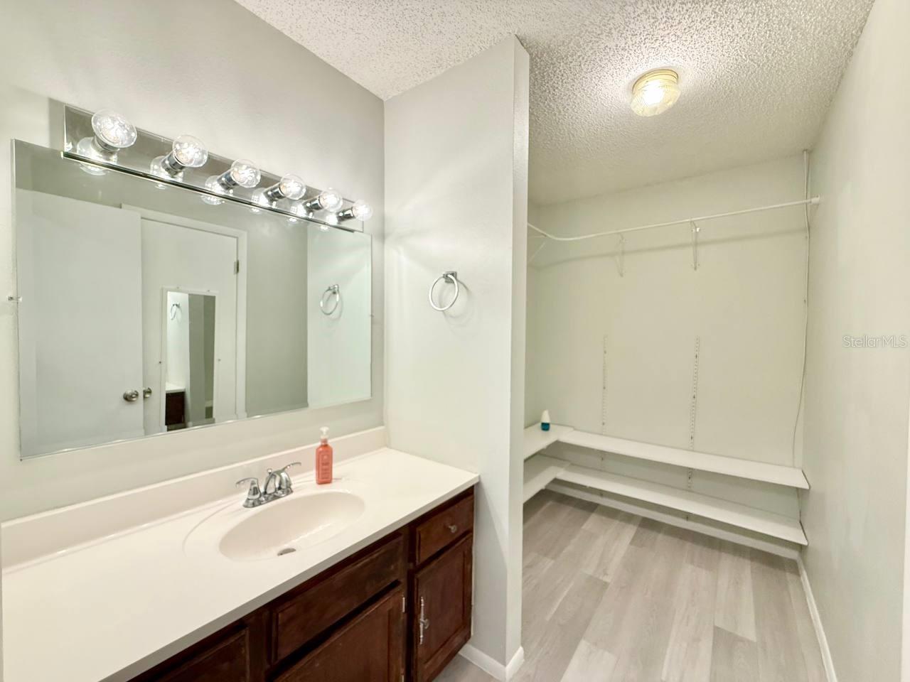 Image 15 of 25 For 3416 Sunrise Villas Court N