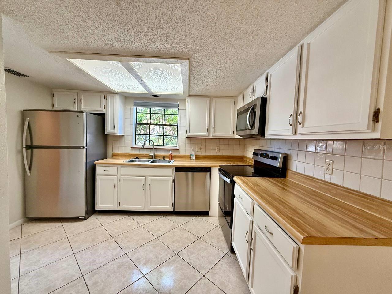 Image 6 of 25 For 3416 Sunrise Villas Court N