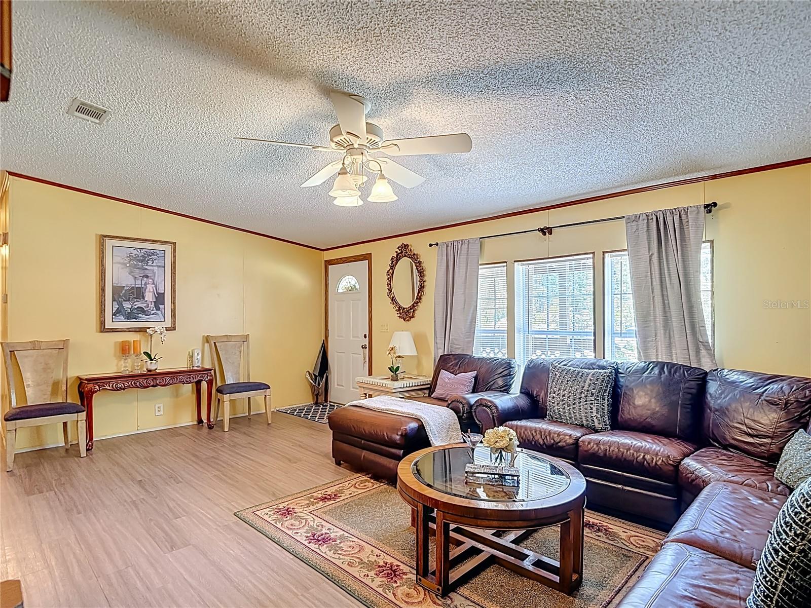 Image 11 of 67 For 7207 50th Avenue S