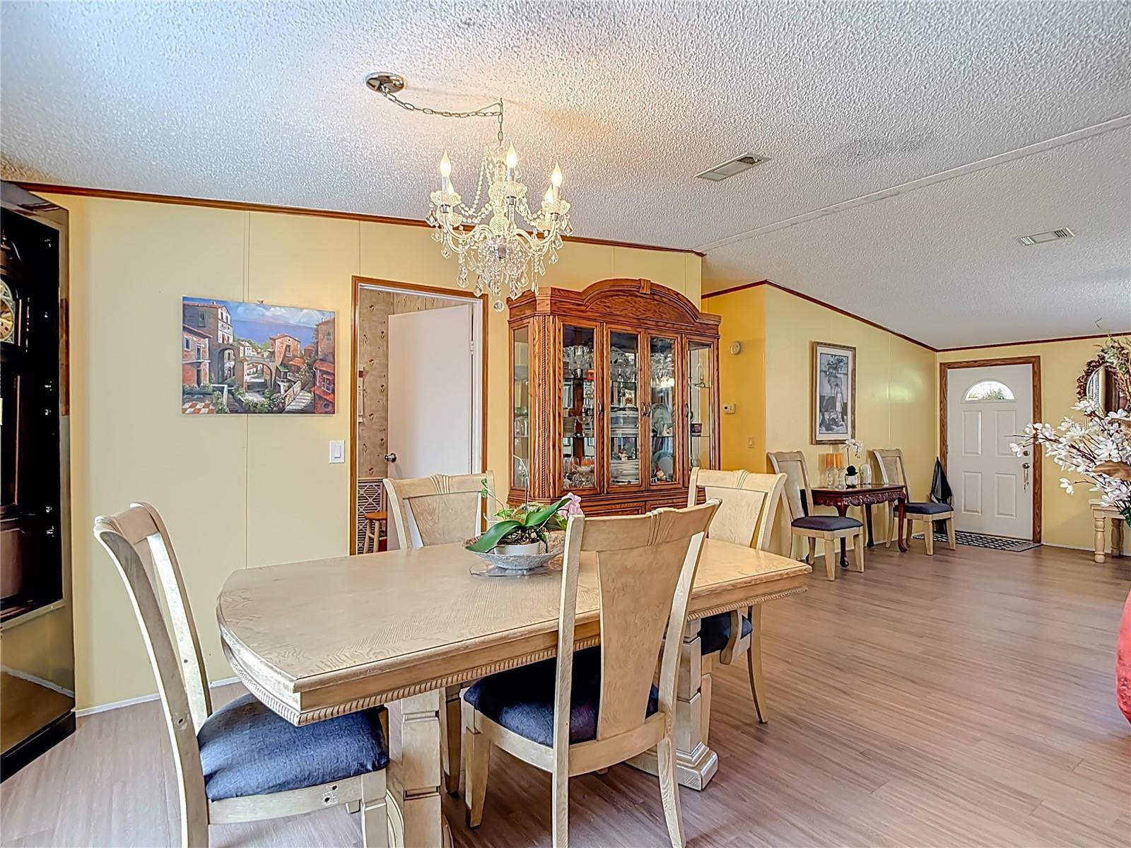 Image 15 of 67 For 7207 50th Avenue S