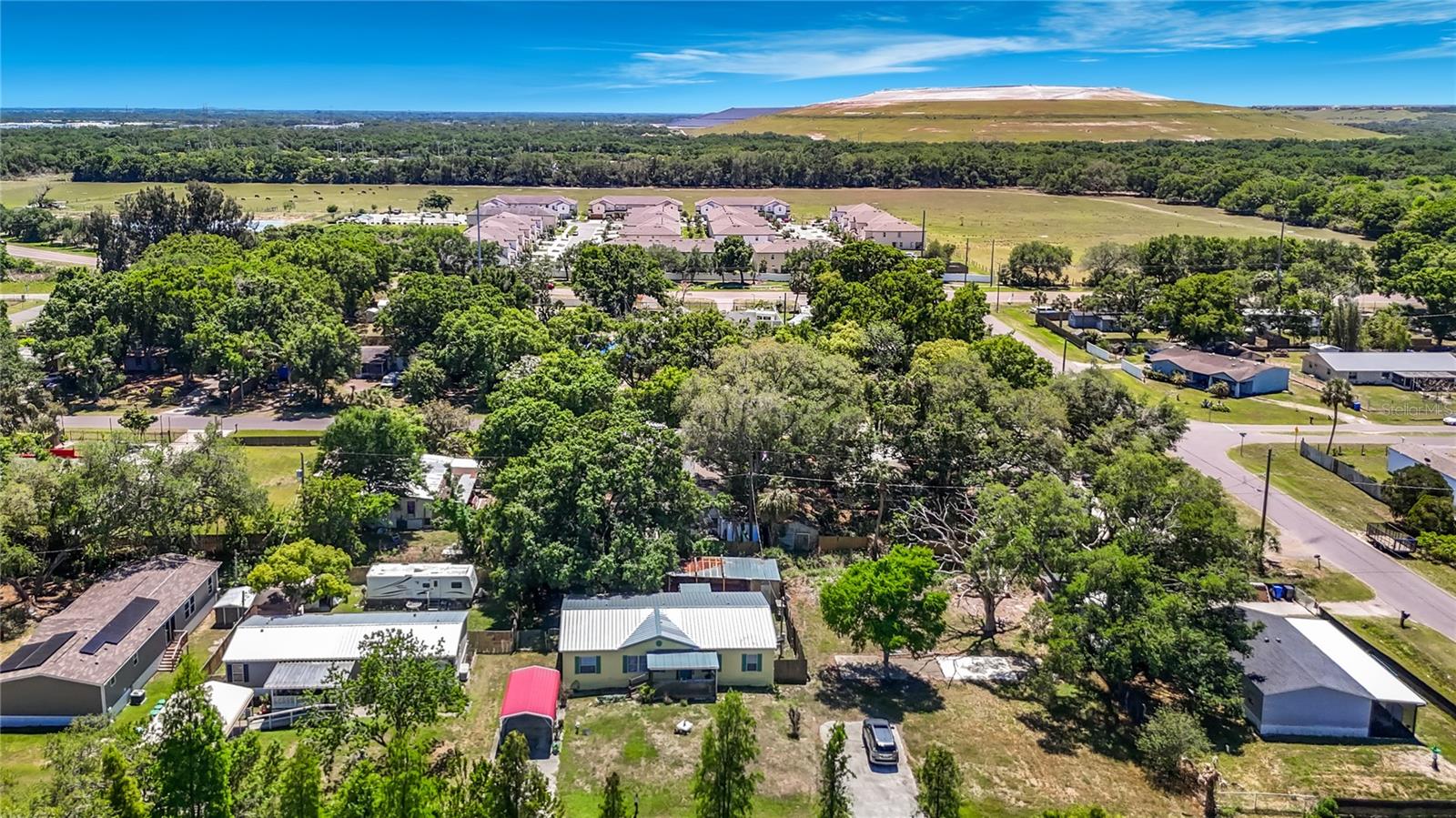 Image 2 of 67 For 7207 50th Avenue S