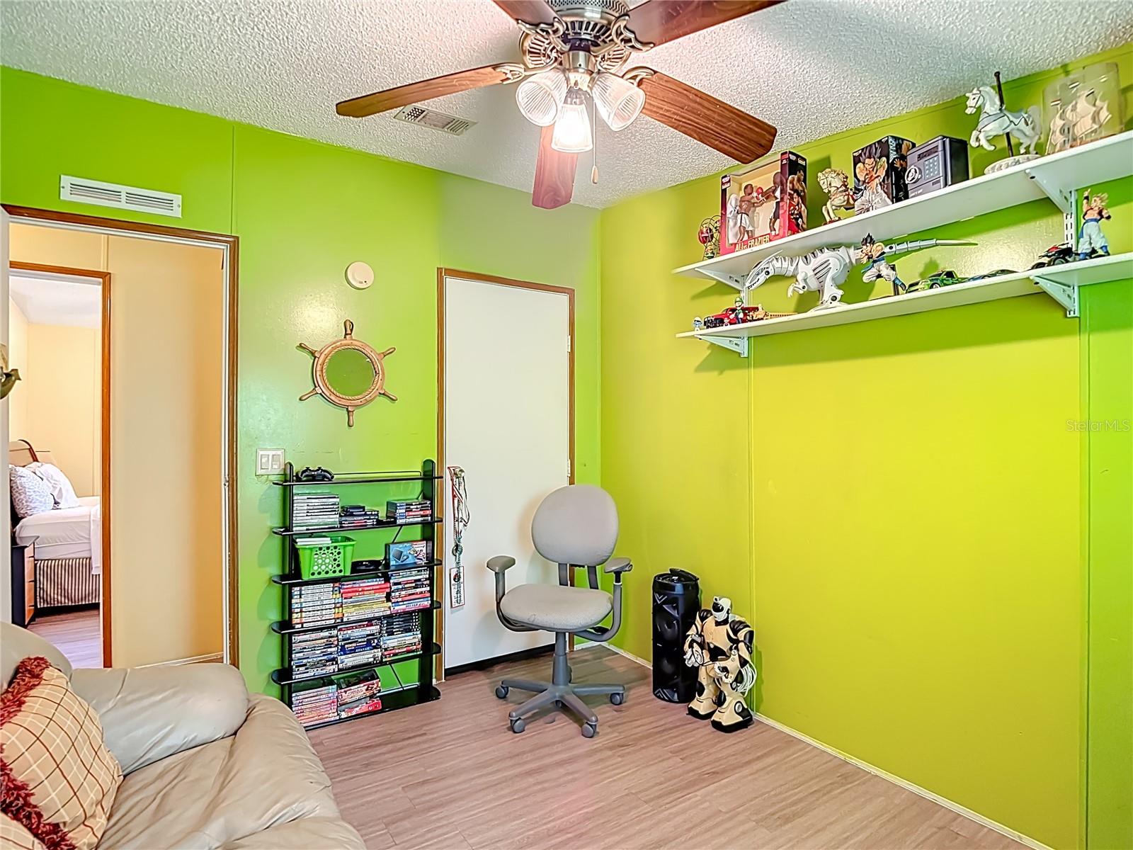 Image 30 of 67 For 7207 50th Avenue S