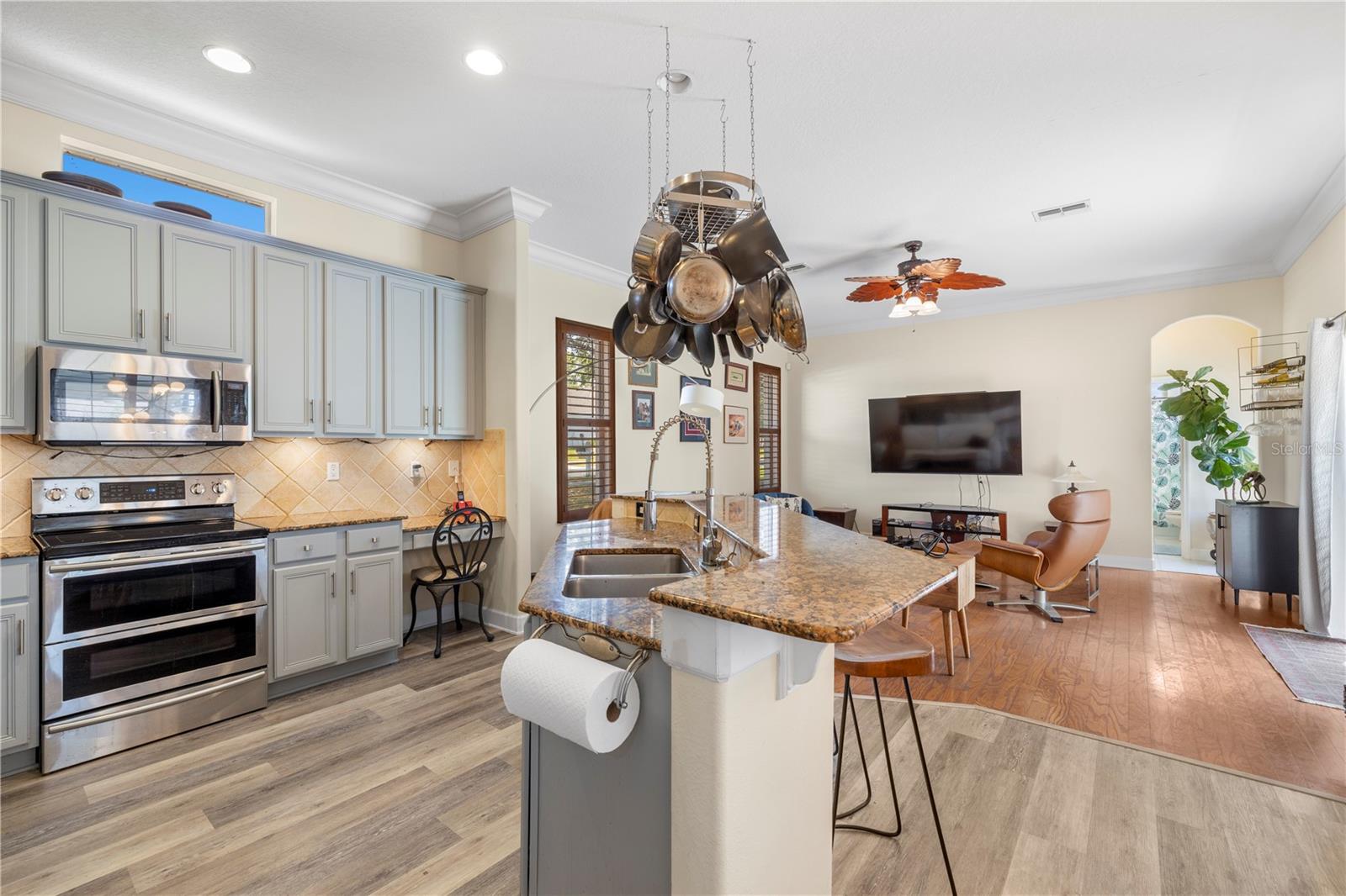 Image 11 of 76 For 5096 Brightstone Place