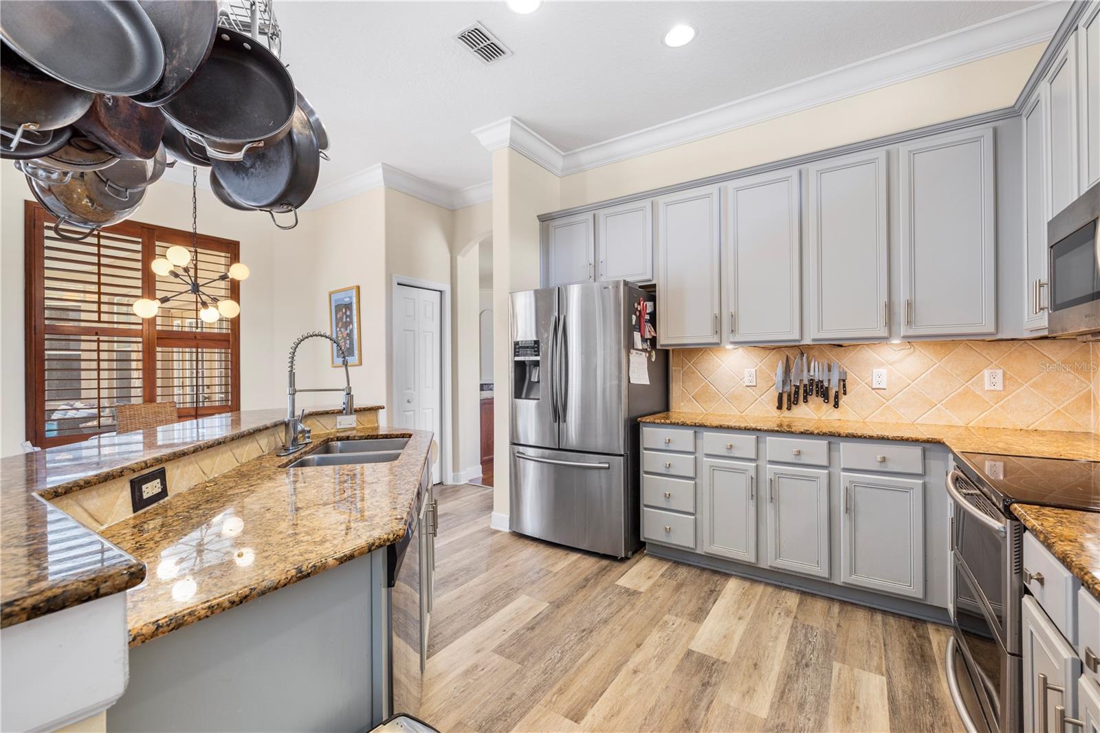 Image 13 of 76 For 5096 Brightstone Place