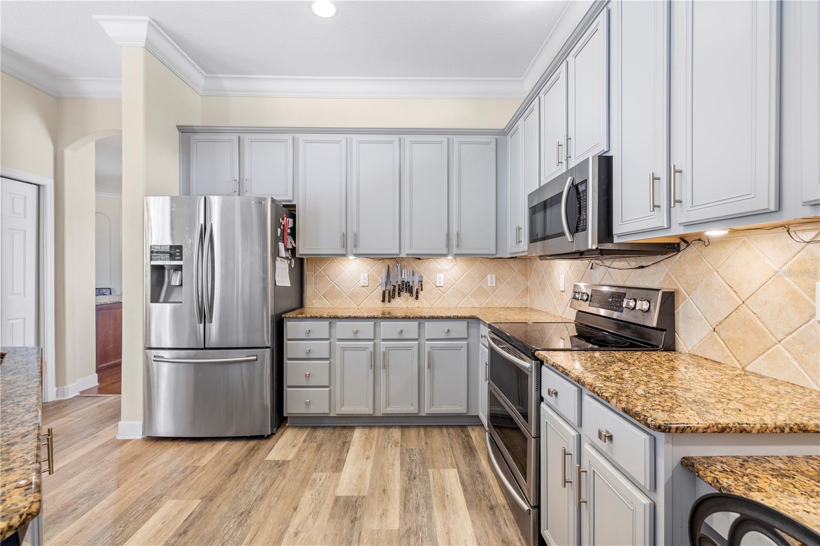 Image 14 of 76 For 5096 Brightstone Place