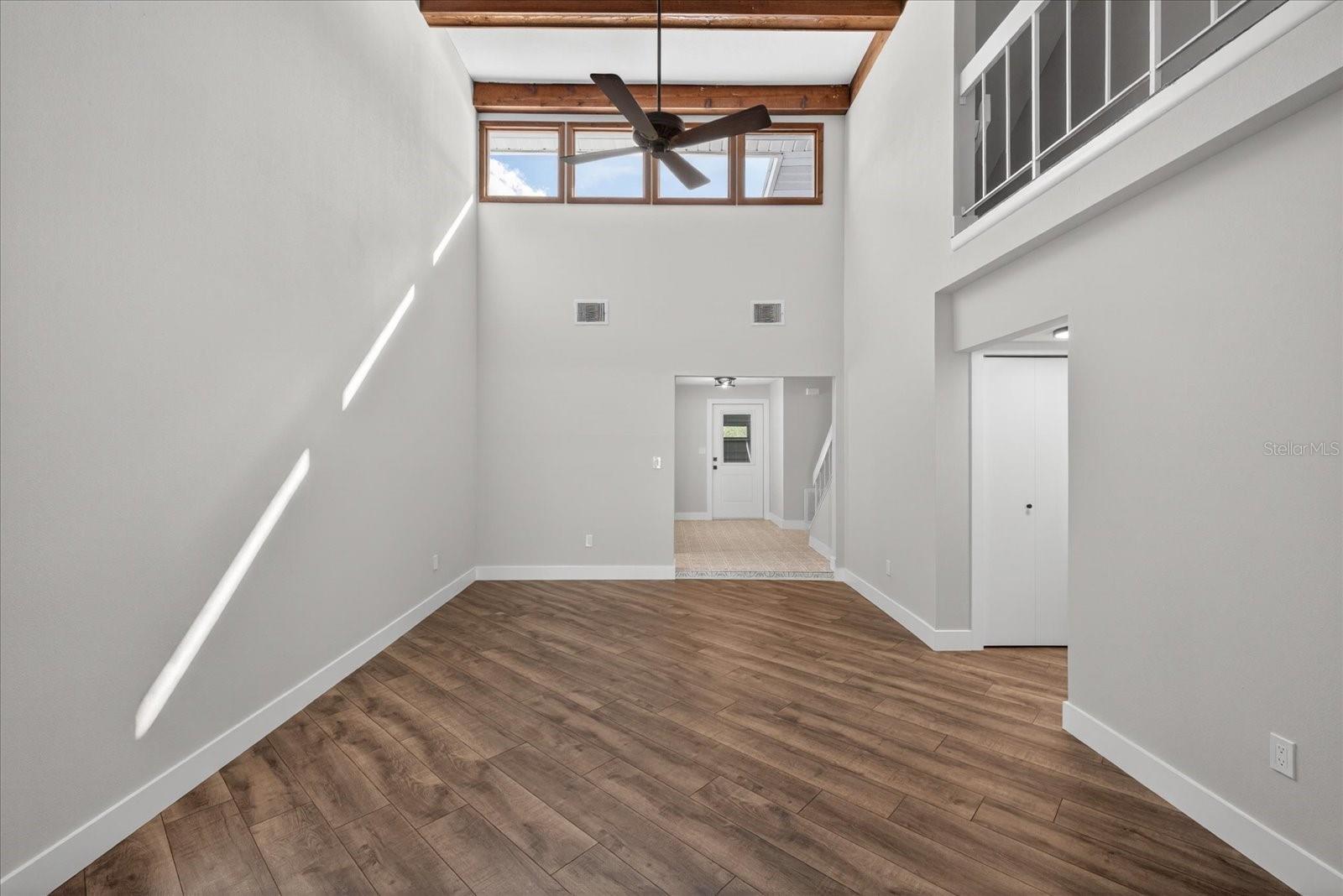 Image 27 of 57 For 11583 Riverhaven Drive