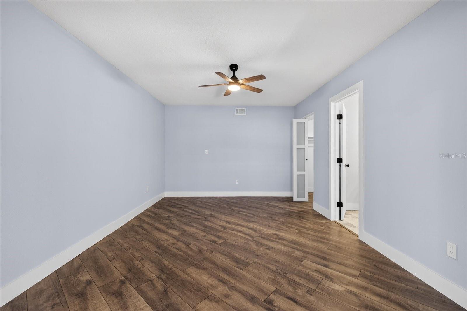 Image 28 of 57 For 11583 Riverhaven Drive