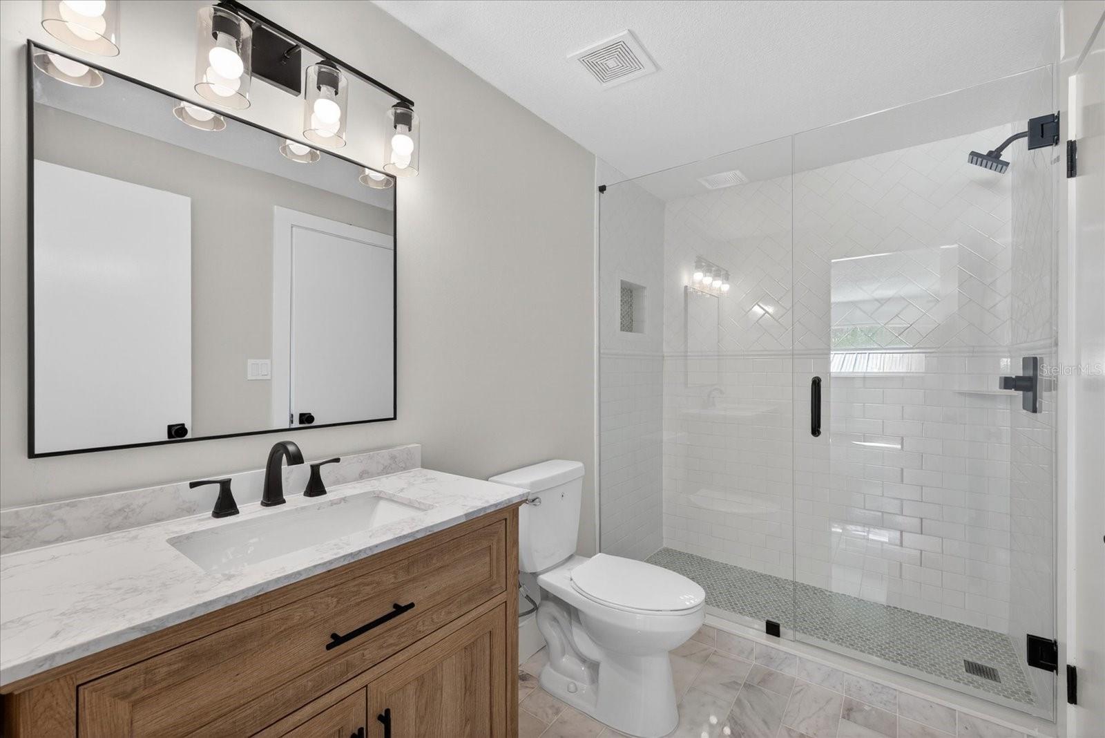 Image 32 of 57 For 11583 Riverhaven Drive