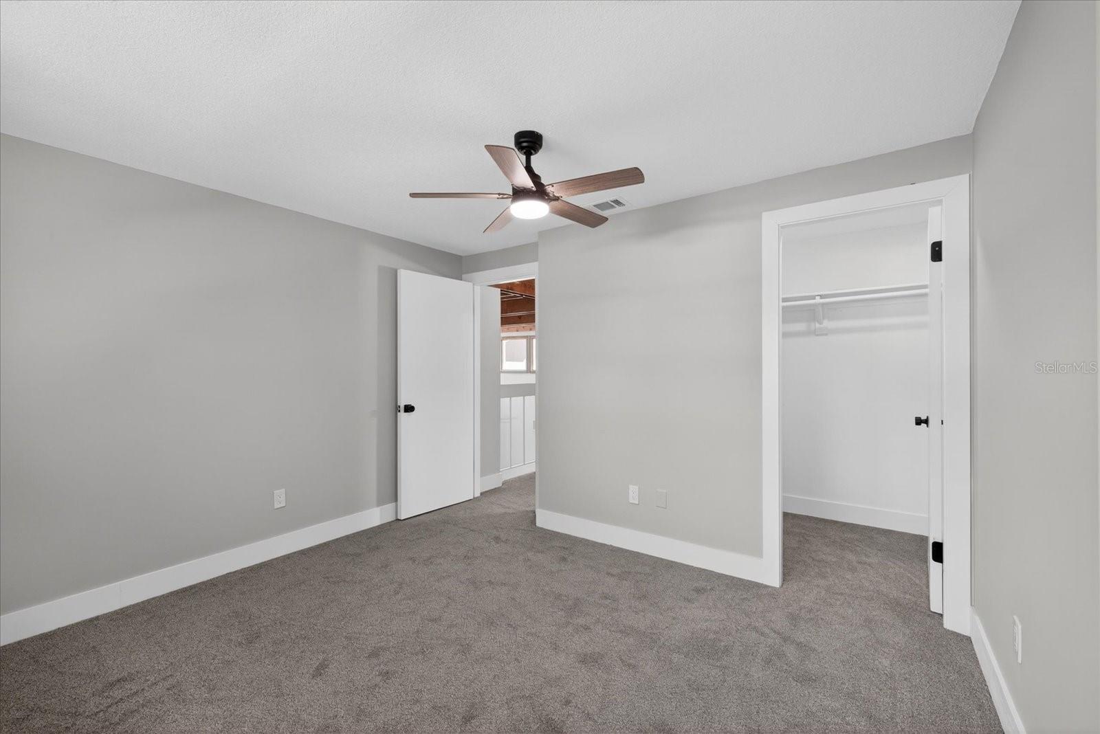 Image 37 of 57 For 11583 Riverhaven Drive