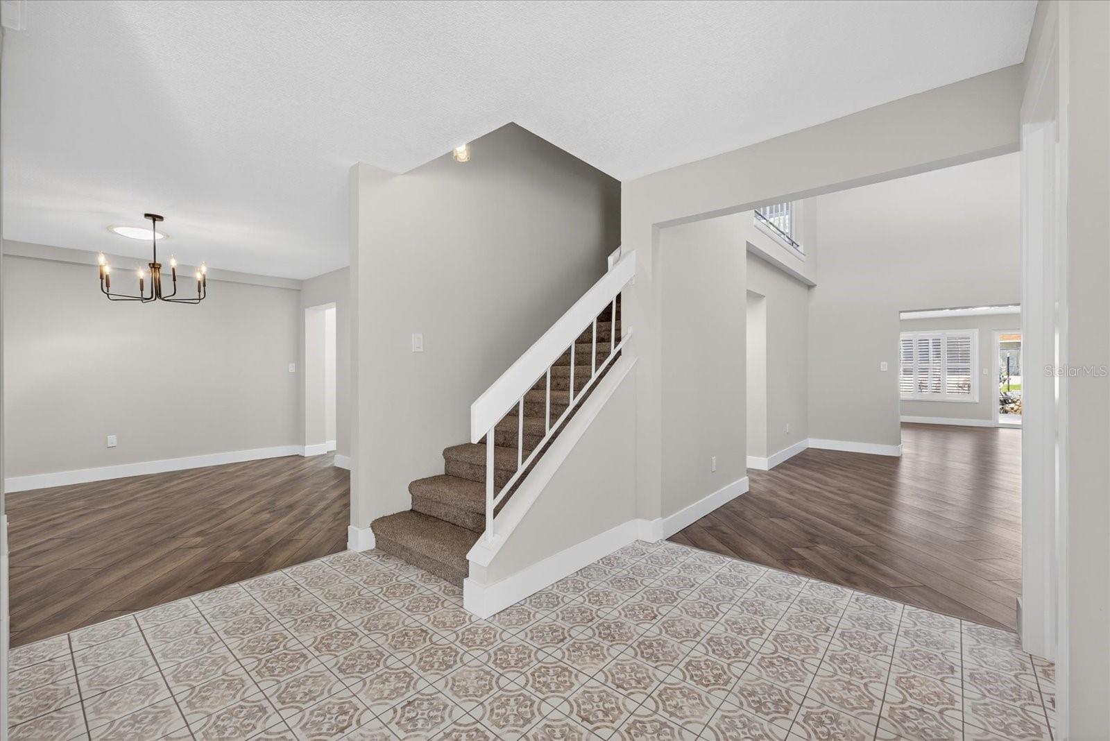 Image 5 of 57 For 11583 Riverhaven Drive