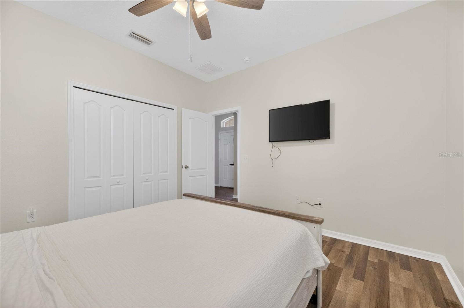 Image 13 of 54 For 211 Westchester Hills Lane