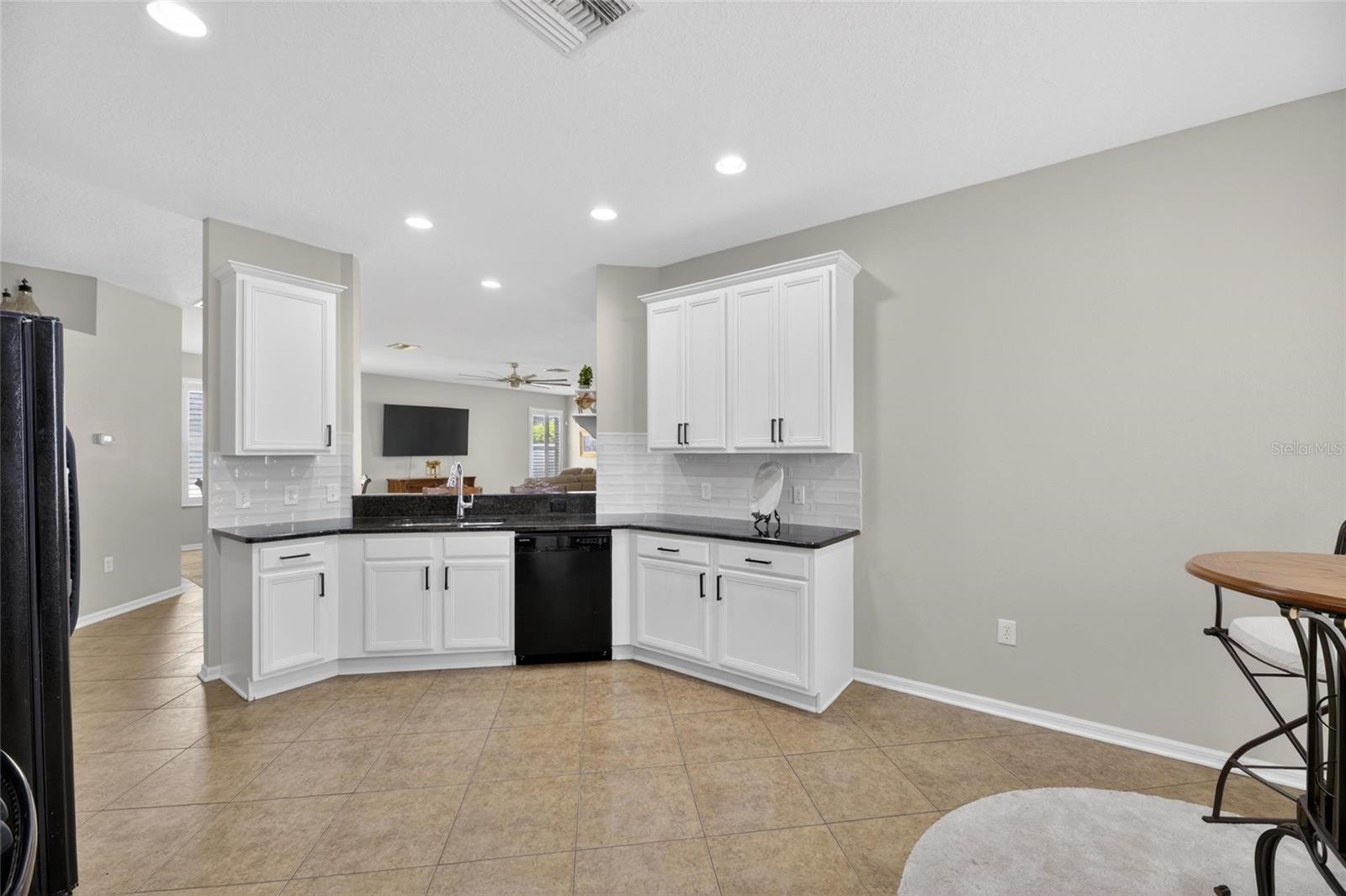 Image 17 of 54 For 211 Westchester Hills Lane