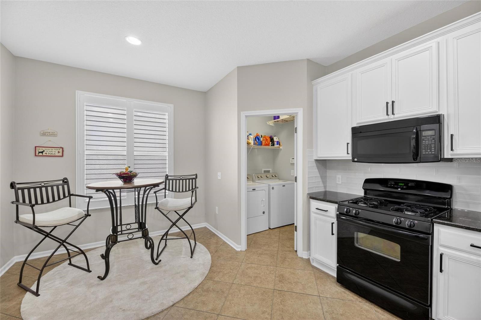 Image 22 of 54 For 211 Westchester Hills Lane