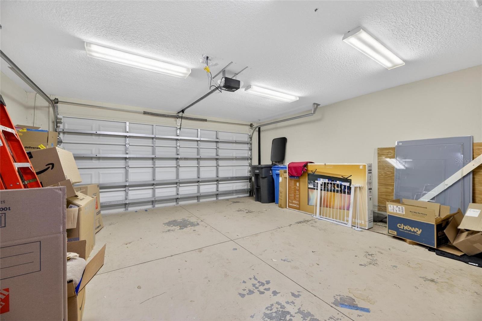 Image 24 of 54 For 211 Westchester Hills Lane