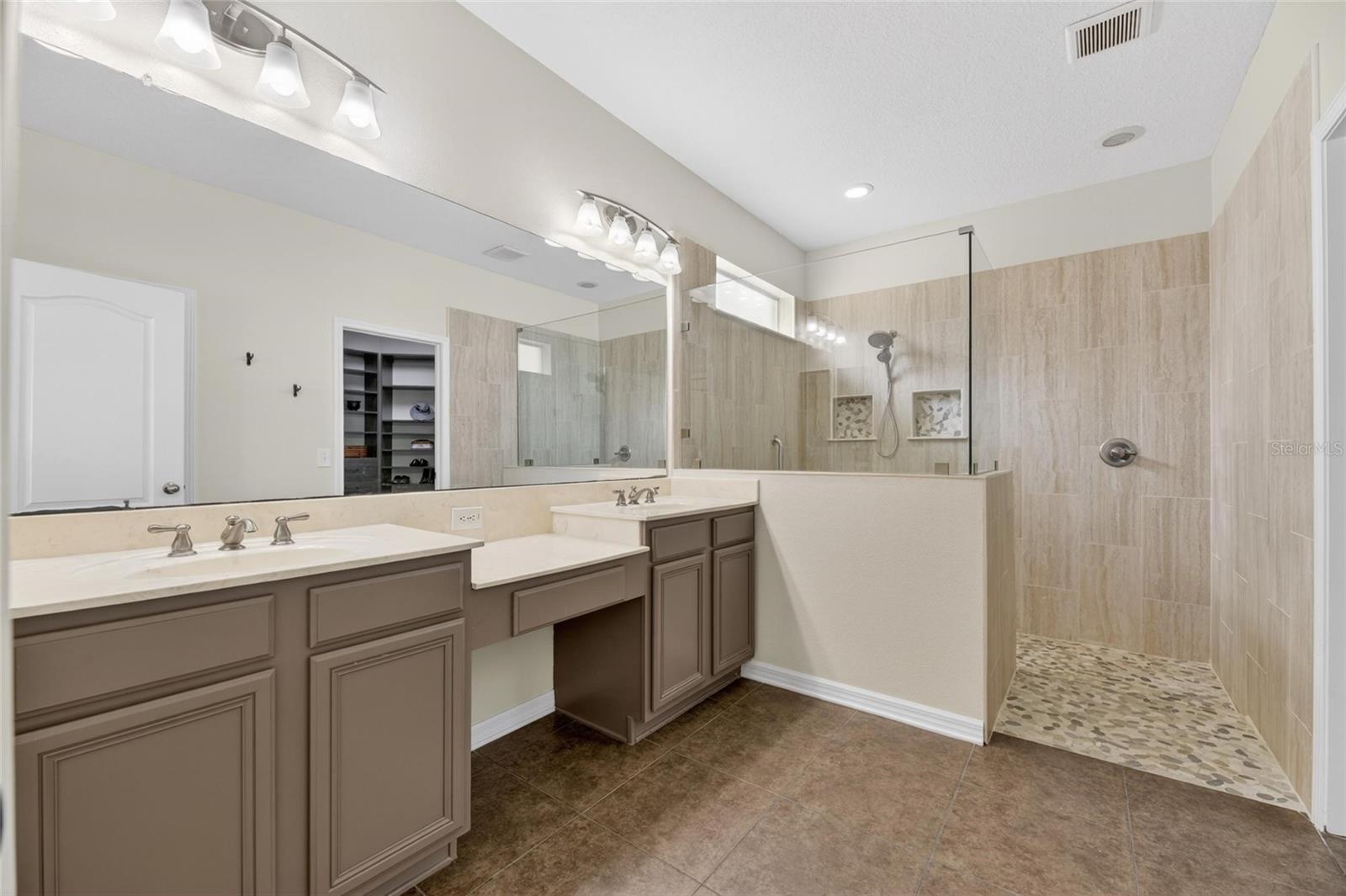 Image 34 of 54 For 211 Westchester Hills Lane