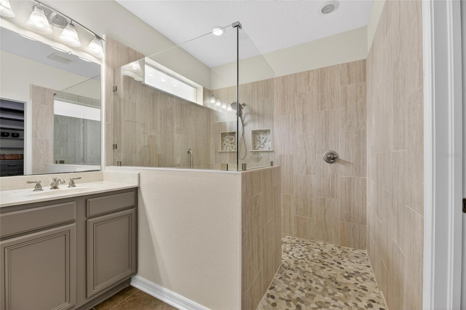 Image 37 of 54 For 211 Westchester Hills Lane