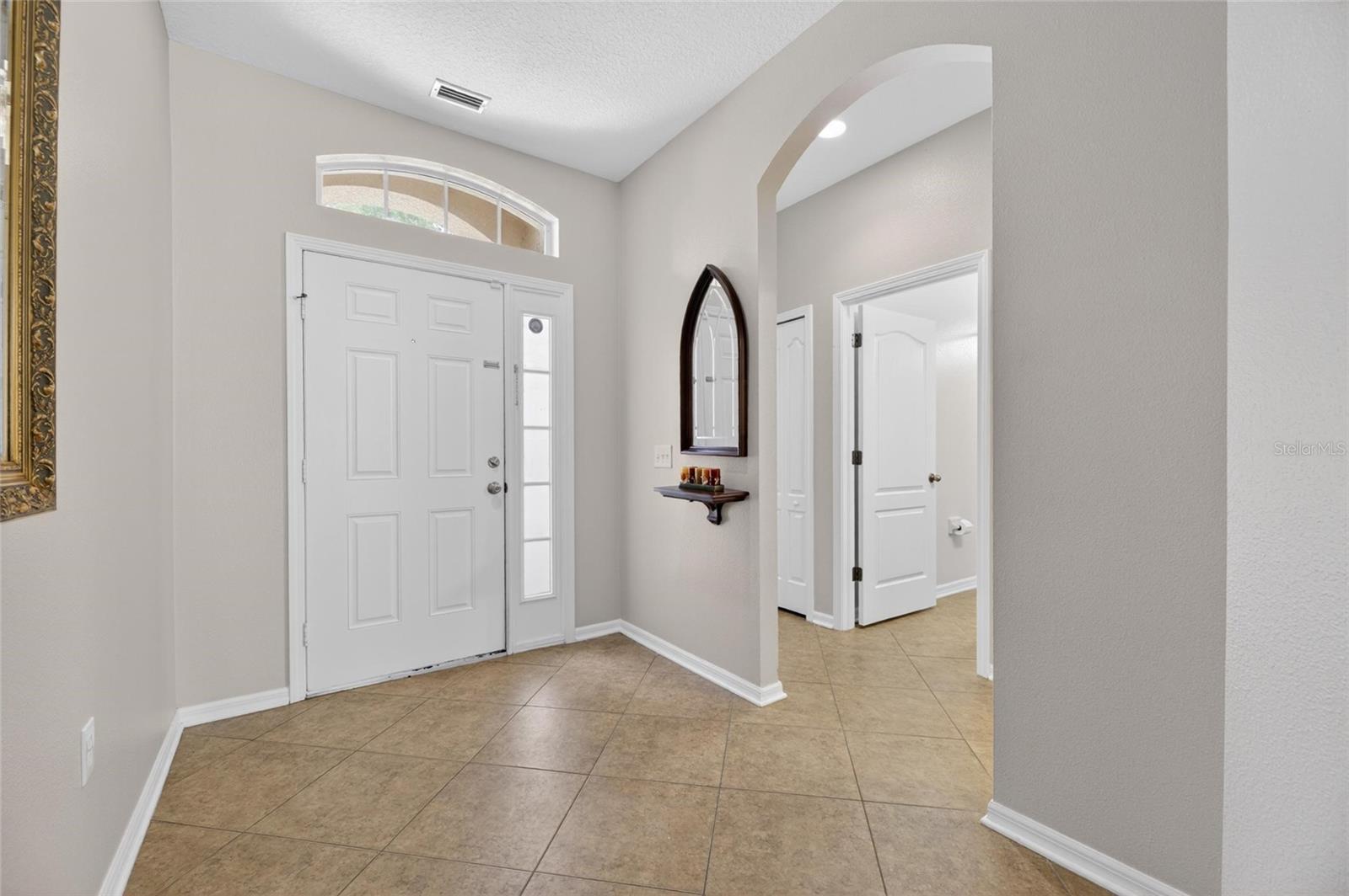 Image 4 of 54 For 211 Westchester Hills Lane