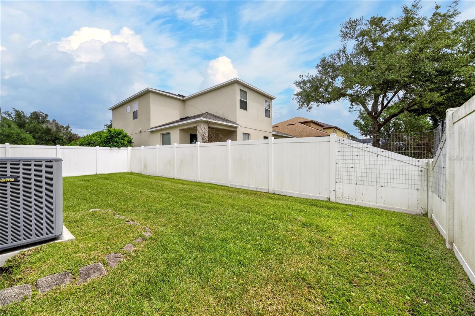 Image 46 of 54 For 211 Westchester Hills Lane