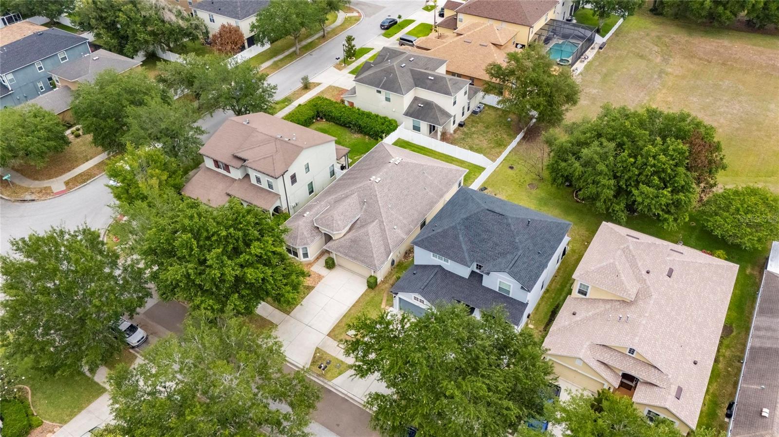 Image 47 of 54 For 211 Westchester Hills Lane