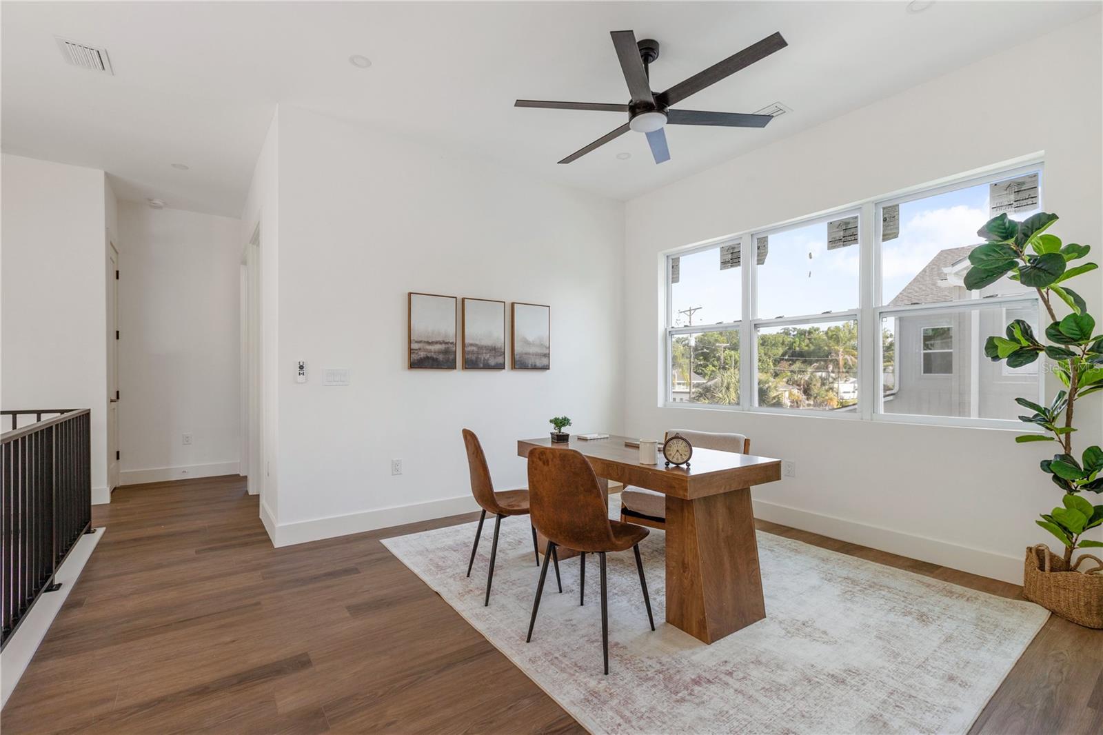 Image 17 of 37 For 1517 Escort Avenue