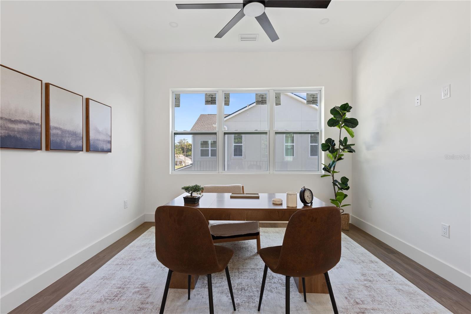 Image 18 of 37 For 1517 Escort Avenue