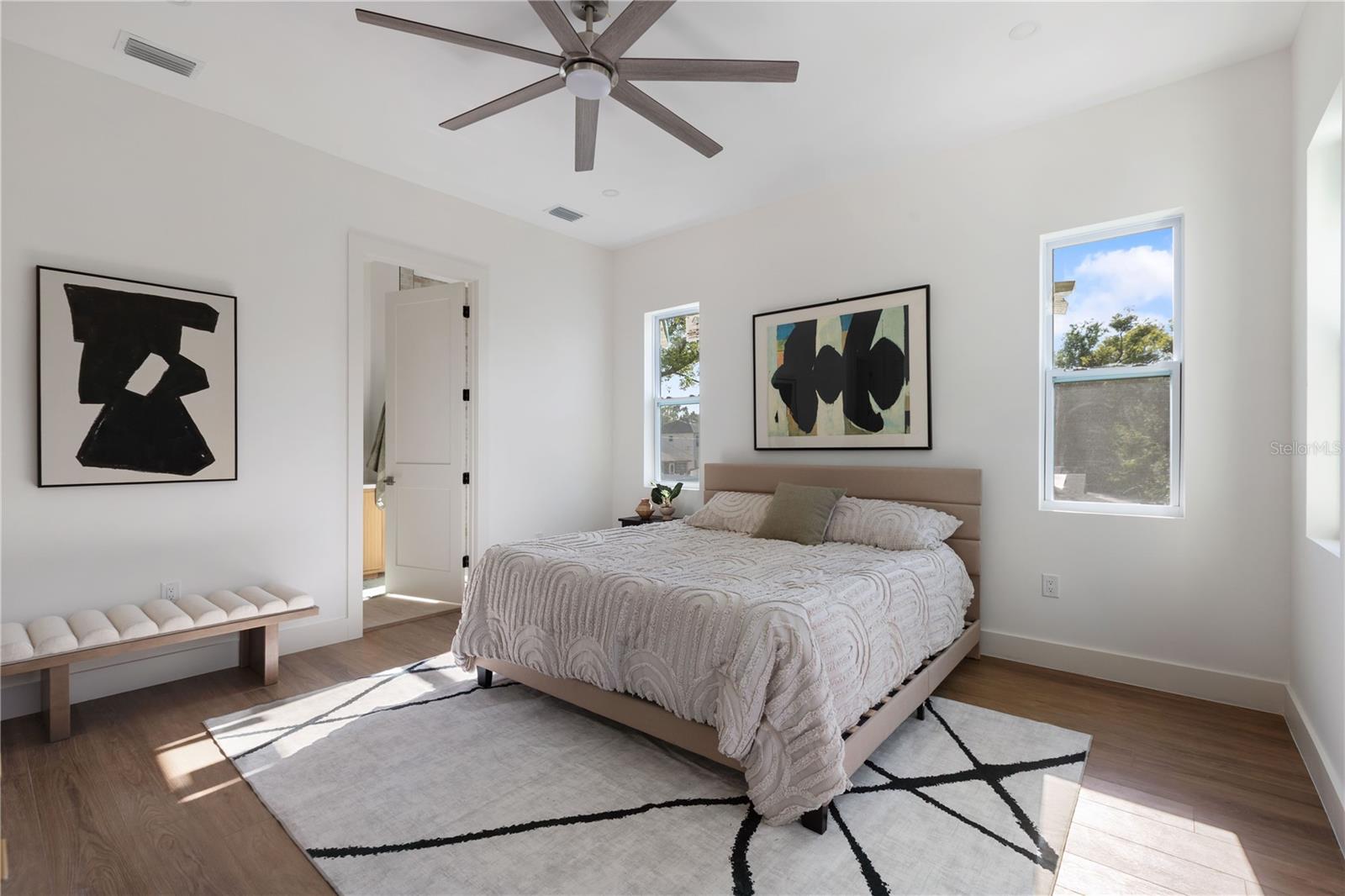 Image 20 of 37 For 1517 Escort Avenue