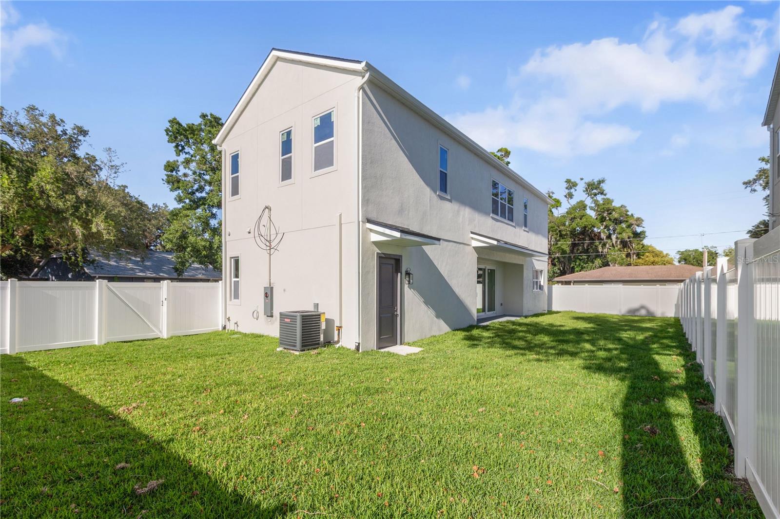 Image 37 of 37 For 1517 Escort Avenue