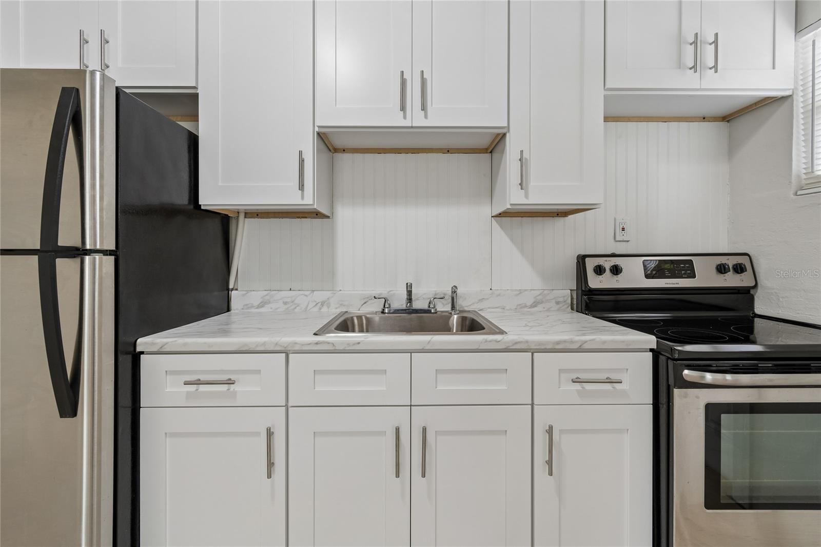 Image 14 of 54 For 9801 11th Street