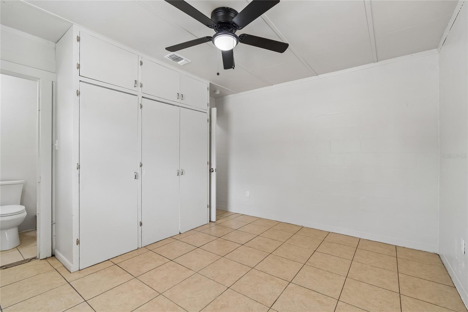 Image 21 of 54 For 9801 11th Street