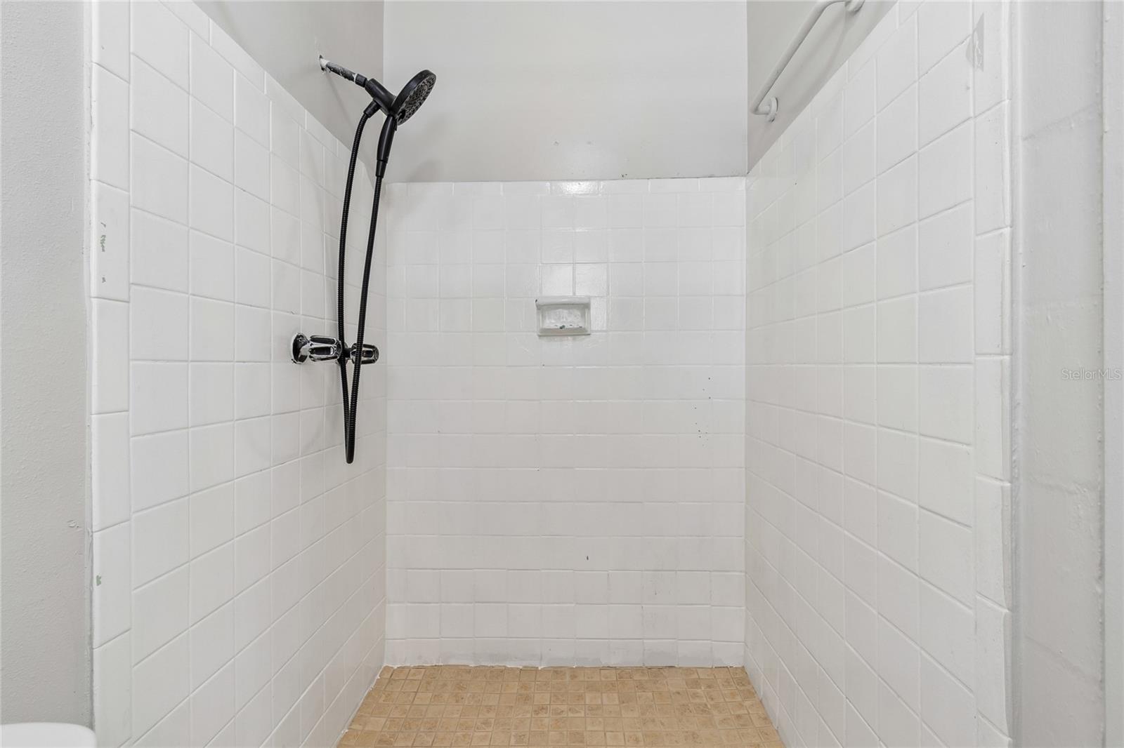 Image 23 of 54 For 9801 11th Street