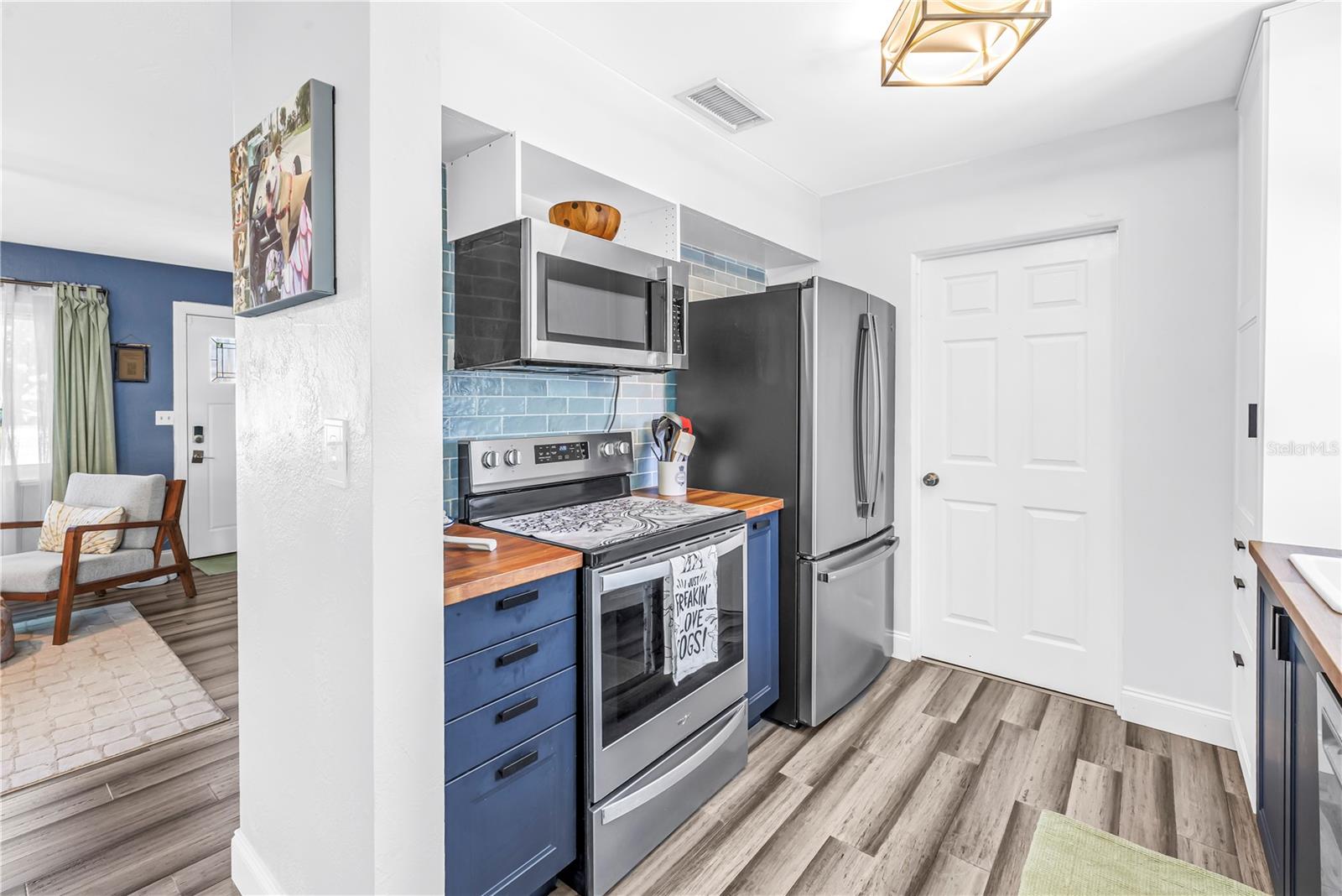 Image 15 of 42 For 5698 24th Terrace N