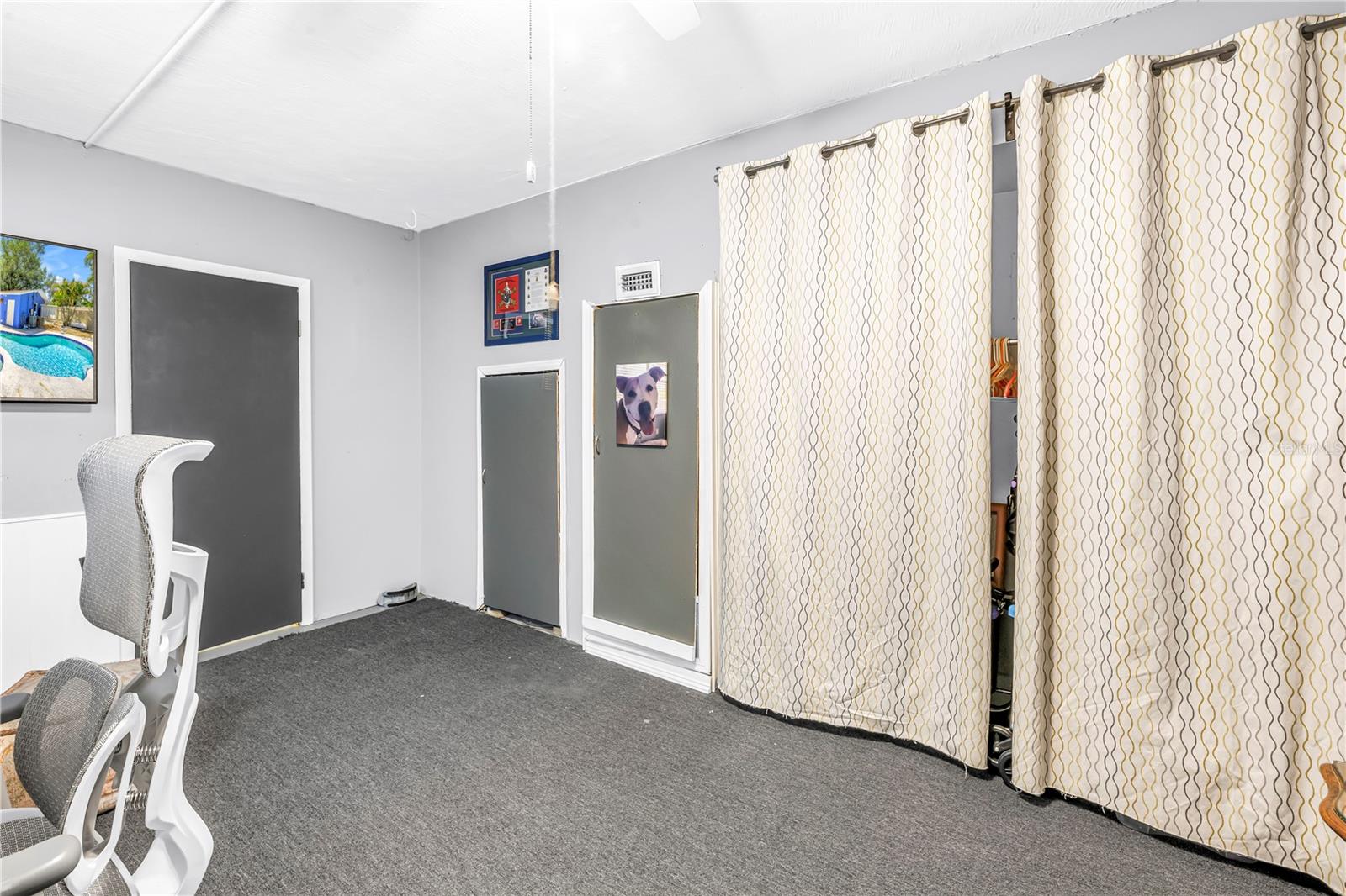 Image 22 of 42 For 5698 24th Terrace N