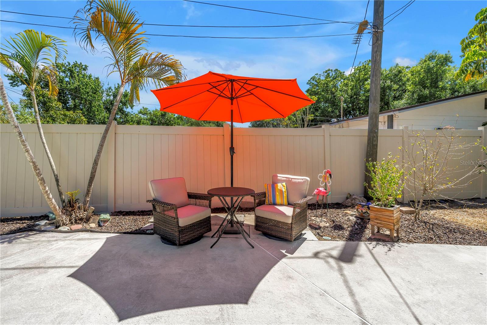 Image 27 of 42 For 5698 24th Terrace N