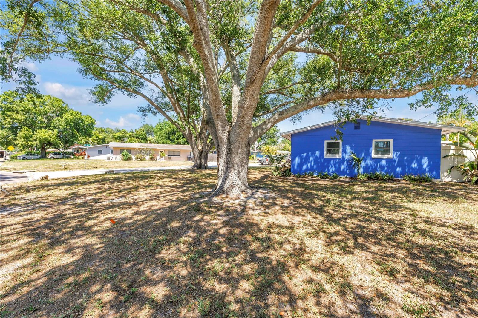 Image 40 of 42 For 5698 24th Terrace N