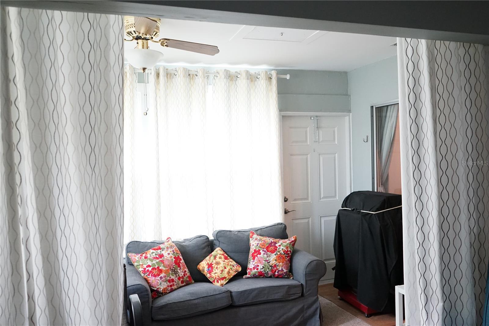 Image 27 of 54 For 411 Bloom Court 2a