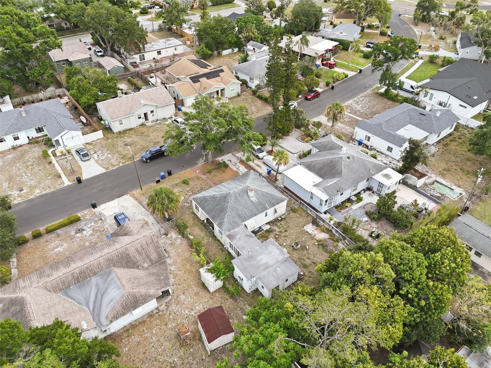 Listing photo id 34 for 329 Kingston Street S