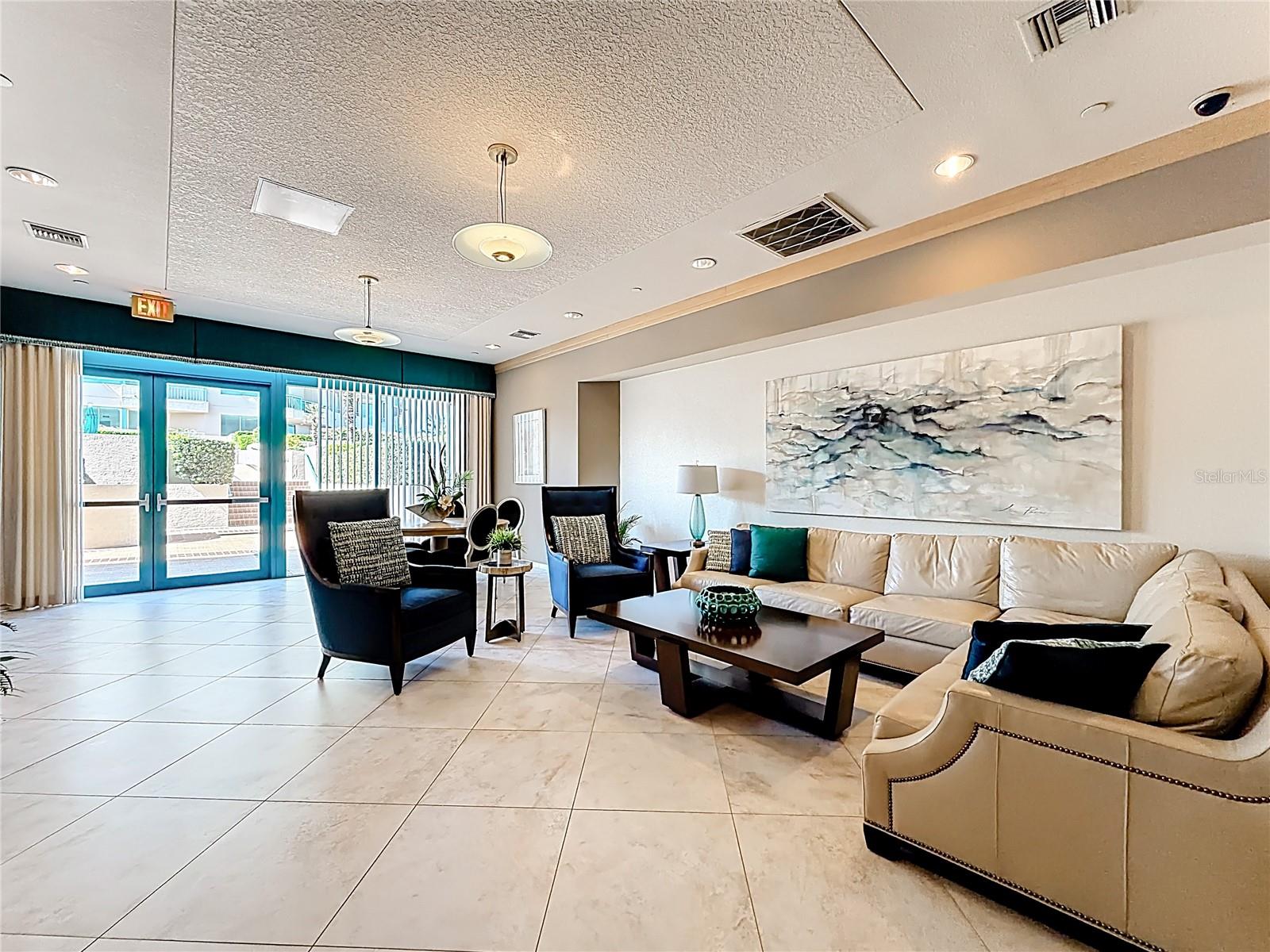 Image 32 of 59 For 1540 Gulf Boulevard 304