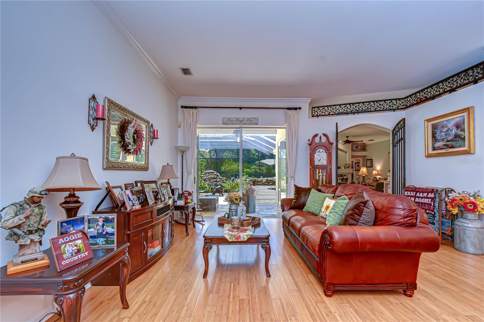 Image 6 of 48 For 5820 Audubon Manor Boulevard