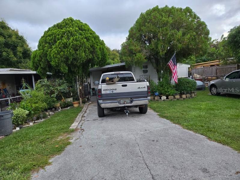 Listing photo id 0 for 35050 Sateen Dr