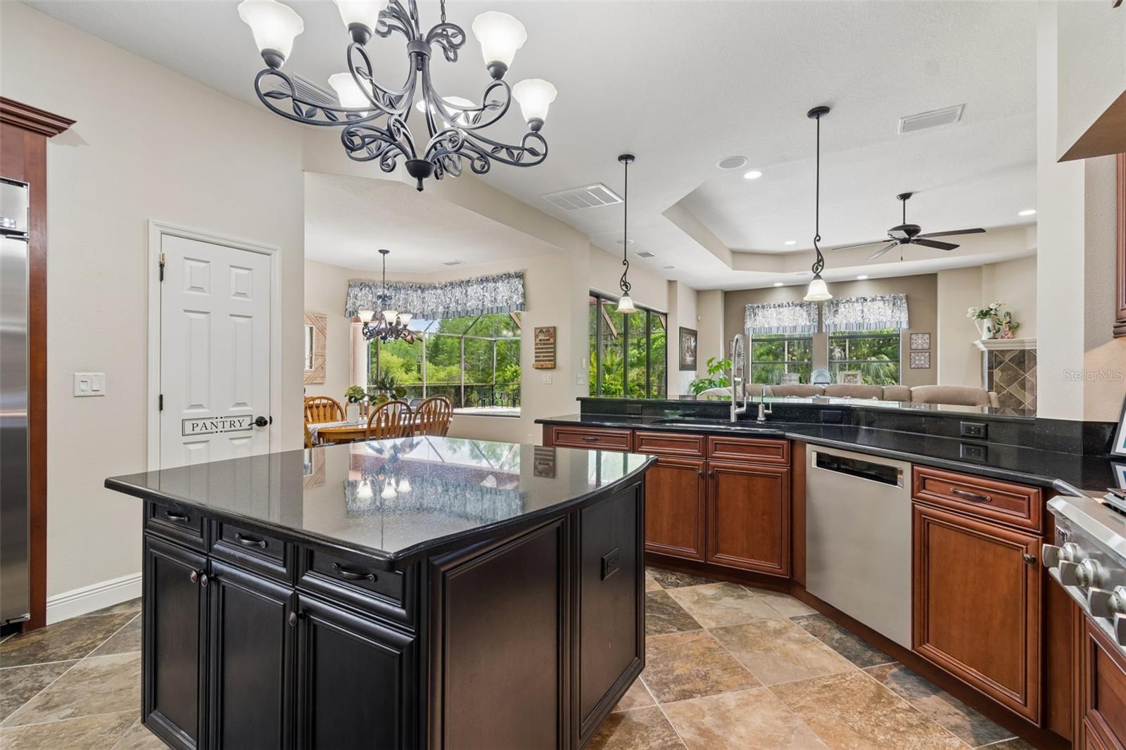 Image 23 of 100 For 20330 Lace Cascade Road