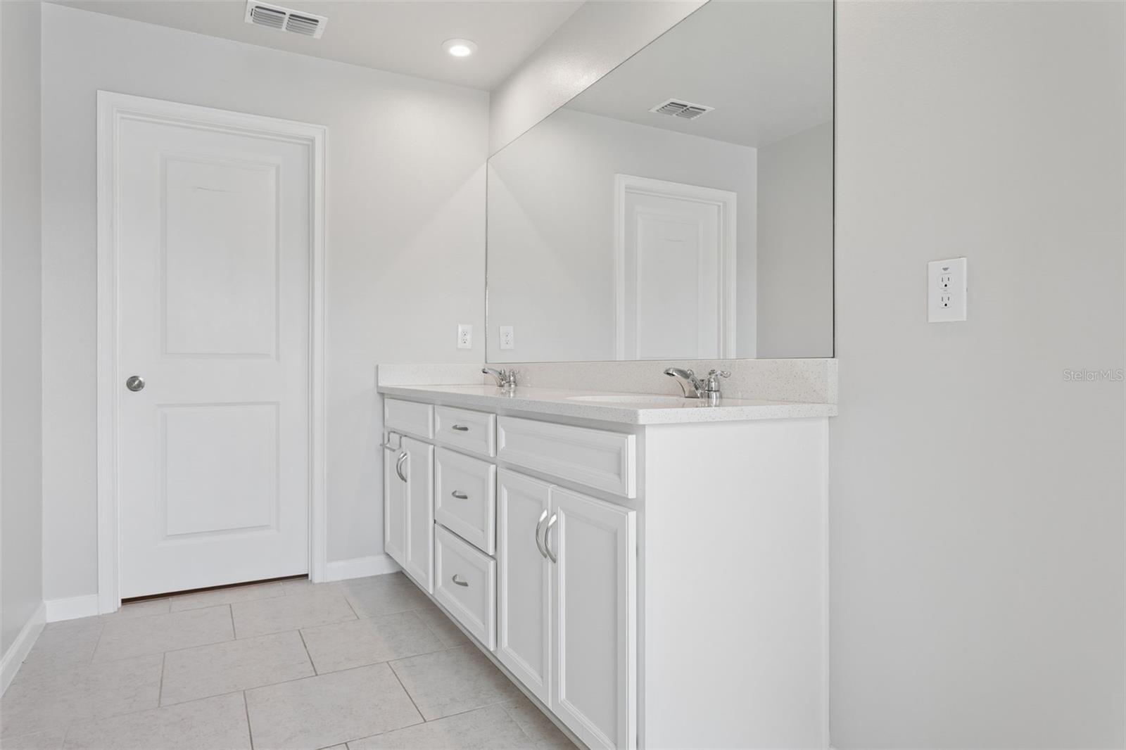 Image 24 of 41 For 4317 Cloud Hopper Way