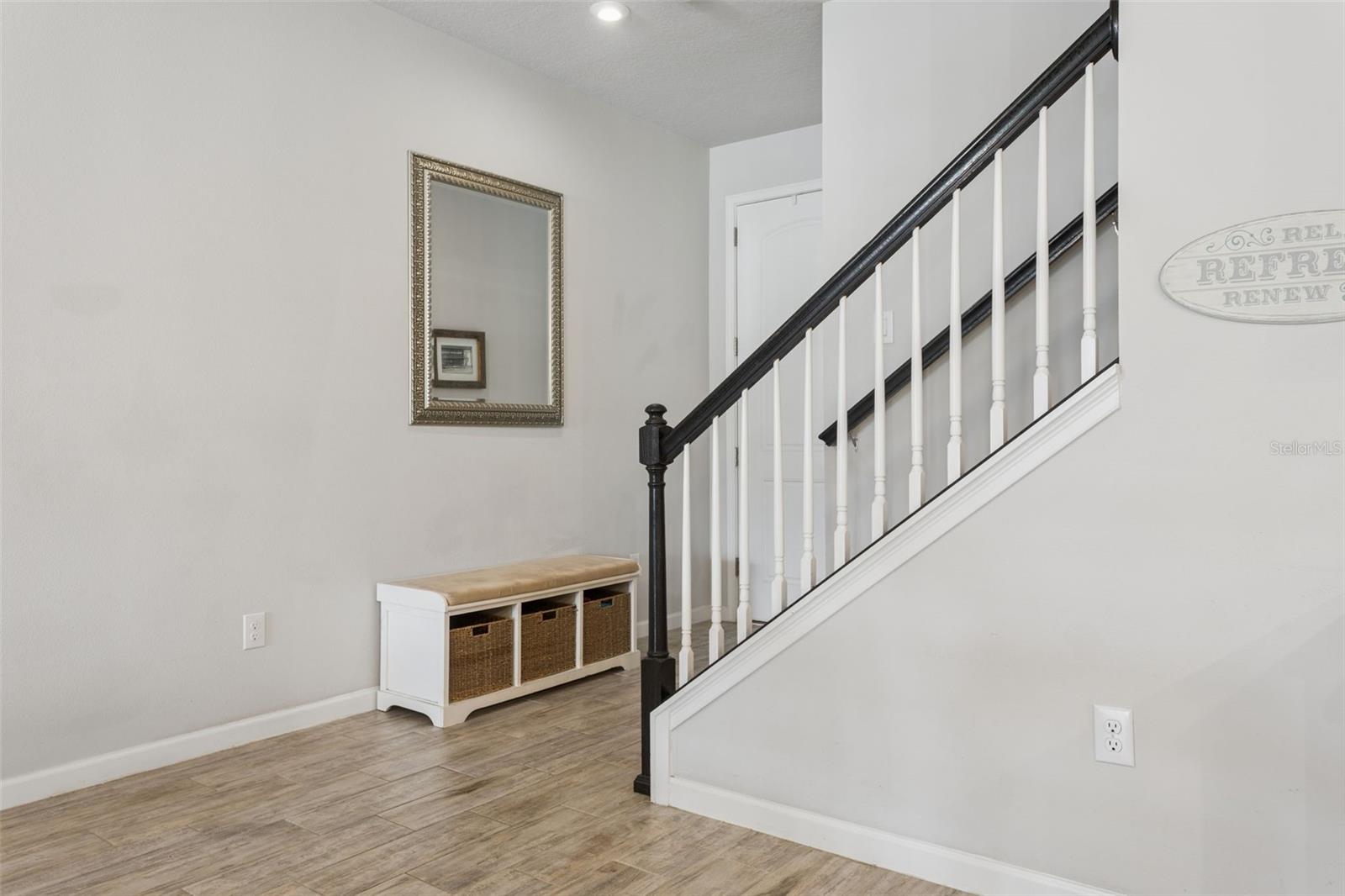 Image 4 of 41 For 4317 Cloud Hopper Way