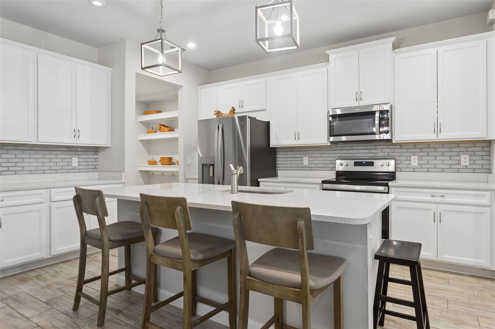 Image 7 of 41 For 4317 Cloud Hopper Way