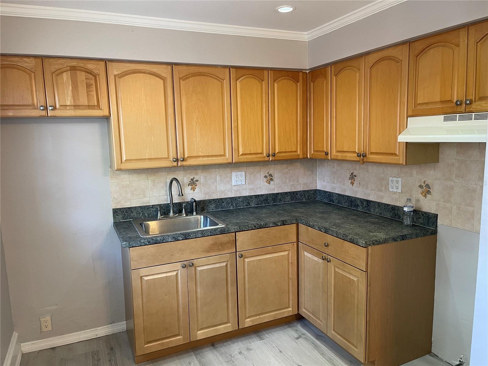 Image 4 of 15 For 639 Michigan Boulevard 1800