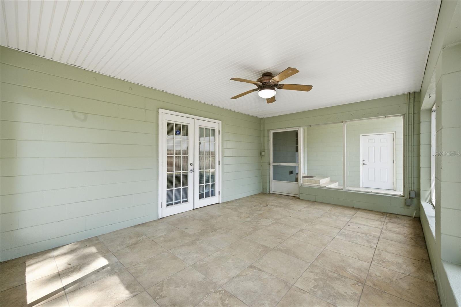 Image 17 of 35 For 2512 Kansas Avenue