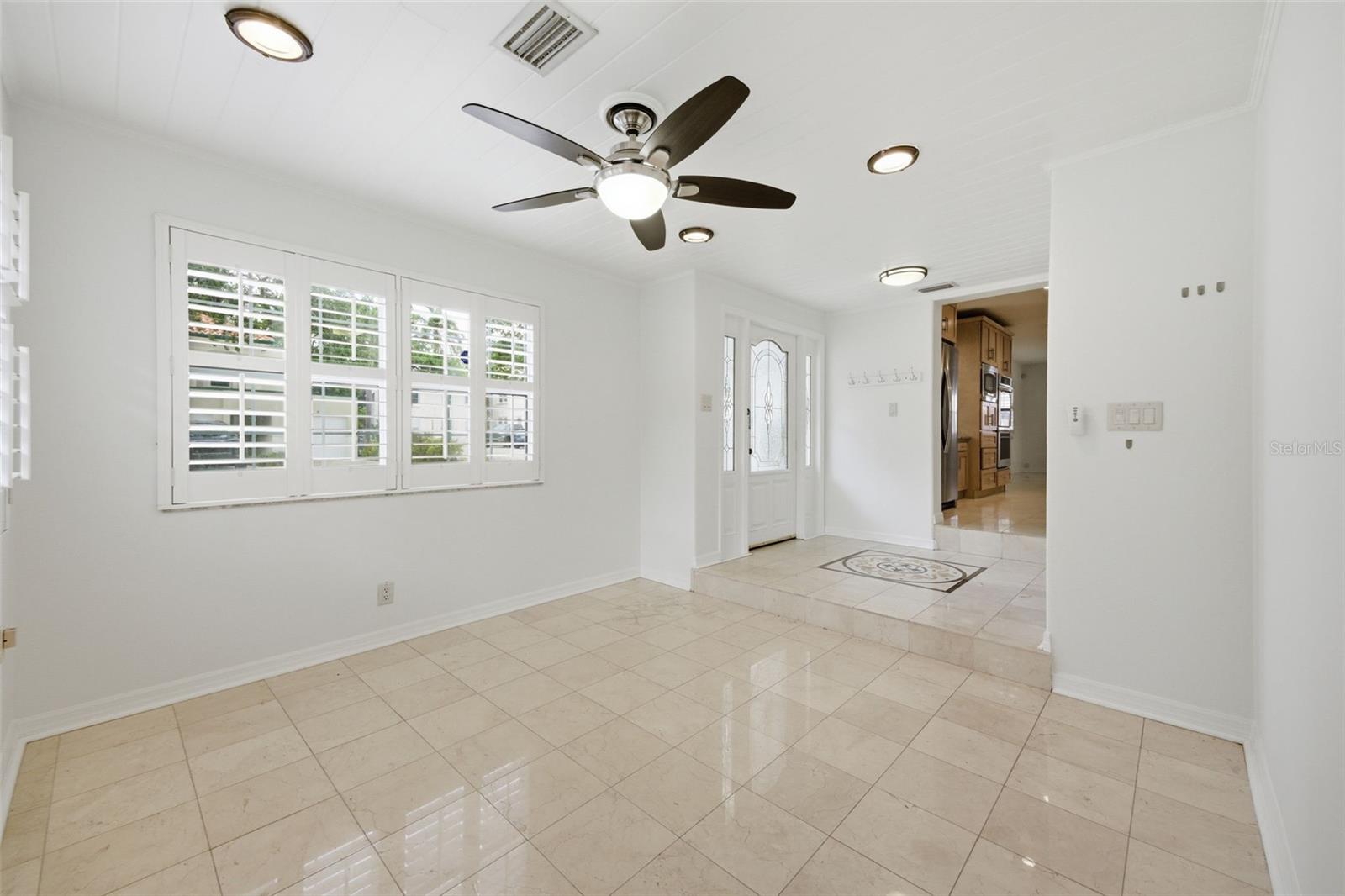 Image 3 of 35 For 2512 Kansas Avenue